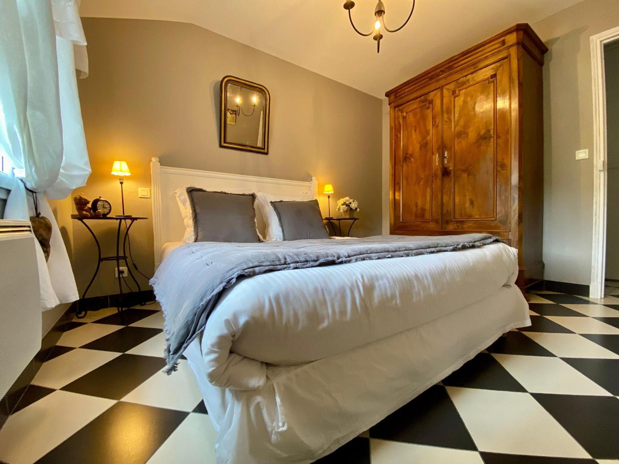 Gite De Charme Avec Piscine Chauffee Et Wifi - 2 Chambres - Fr-1-306-803 Chateauthebaud Εξωτερικό φωτογραφία
